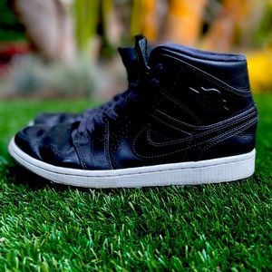 Nike Air Jordan high tops